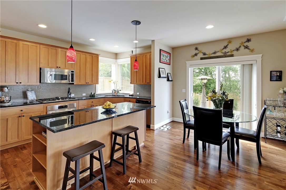 6133 Southeast 2nd Street Renton, WA 98059 - Photo 5 of 21
