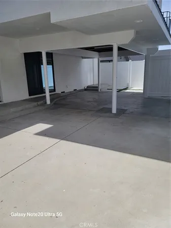 $4,500 | 13939 Sylvan Street, Van Nuys, CA 91401