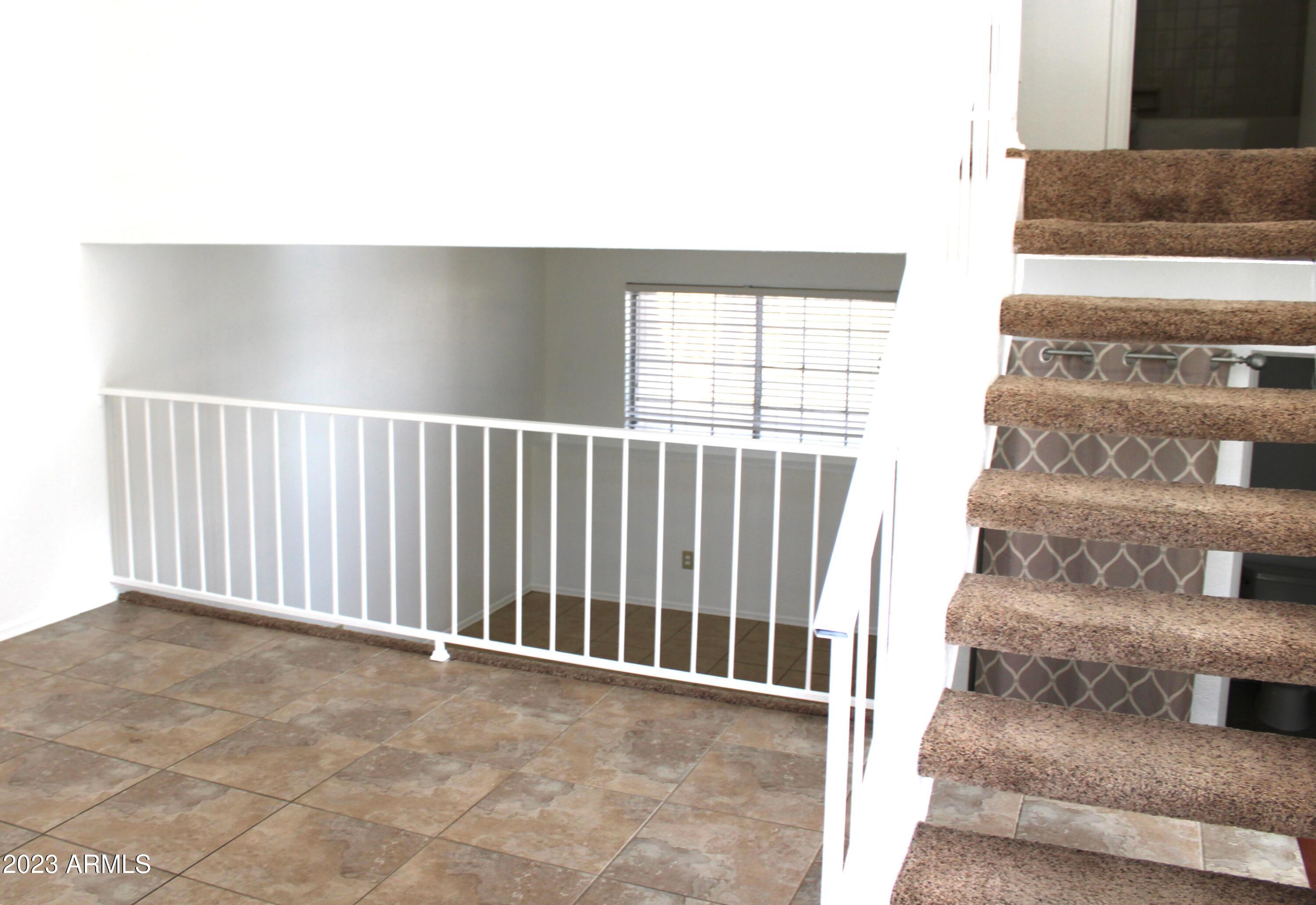 8111 West Wacker Road, Unit 6 Peoria, AZ 85381 - Photo 5 of 16 IMG_1222