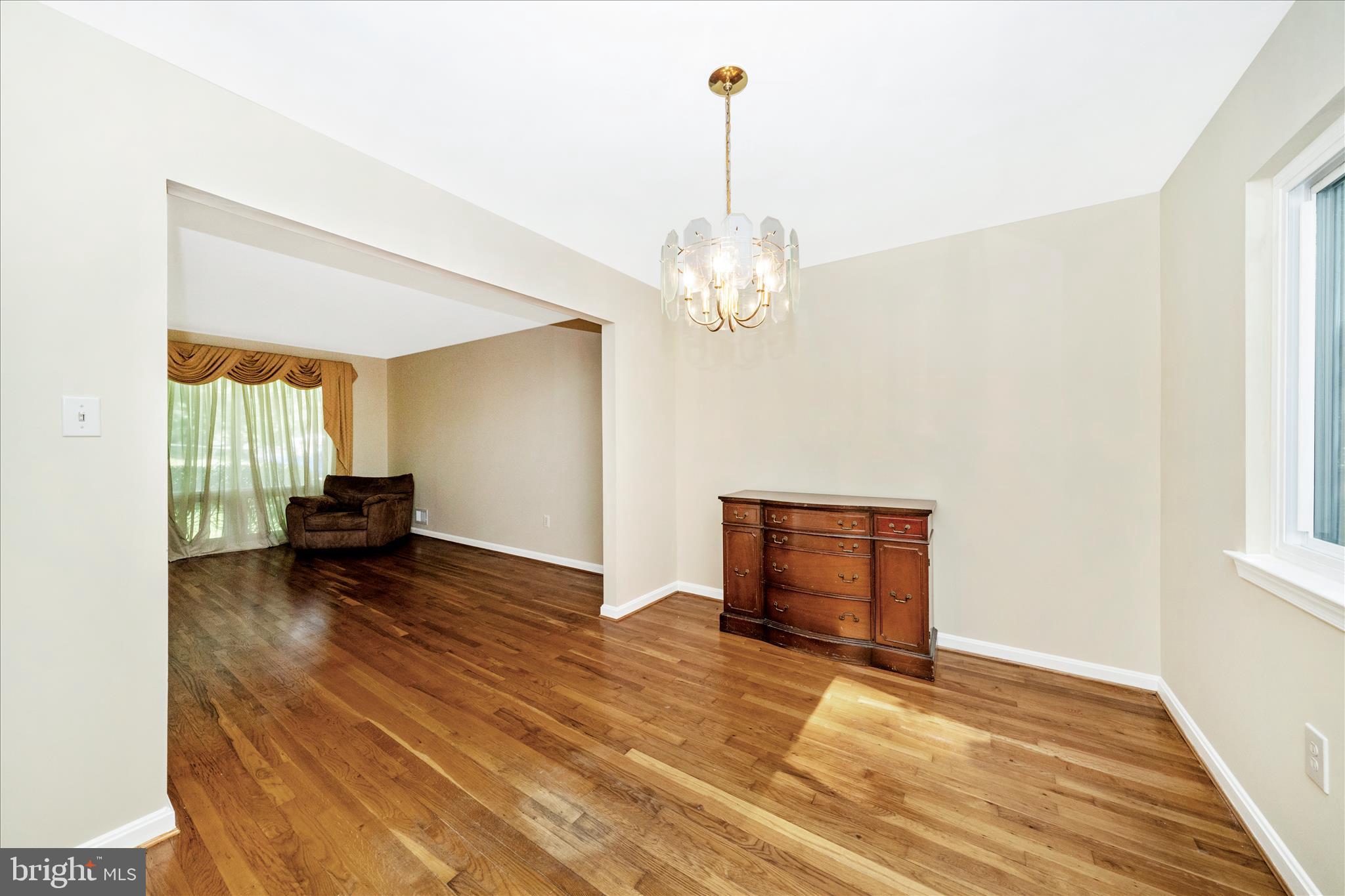 13001 Buccaneer Road Silver Spring, MD 20904 - Photo 26 of 58 Dining Room
