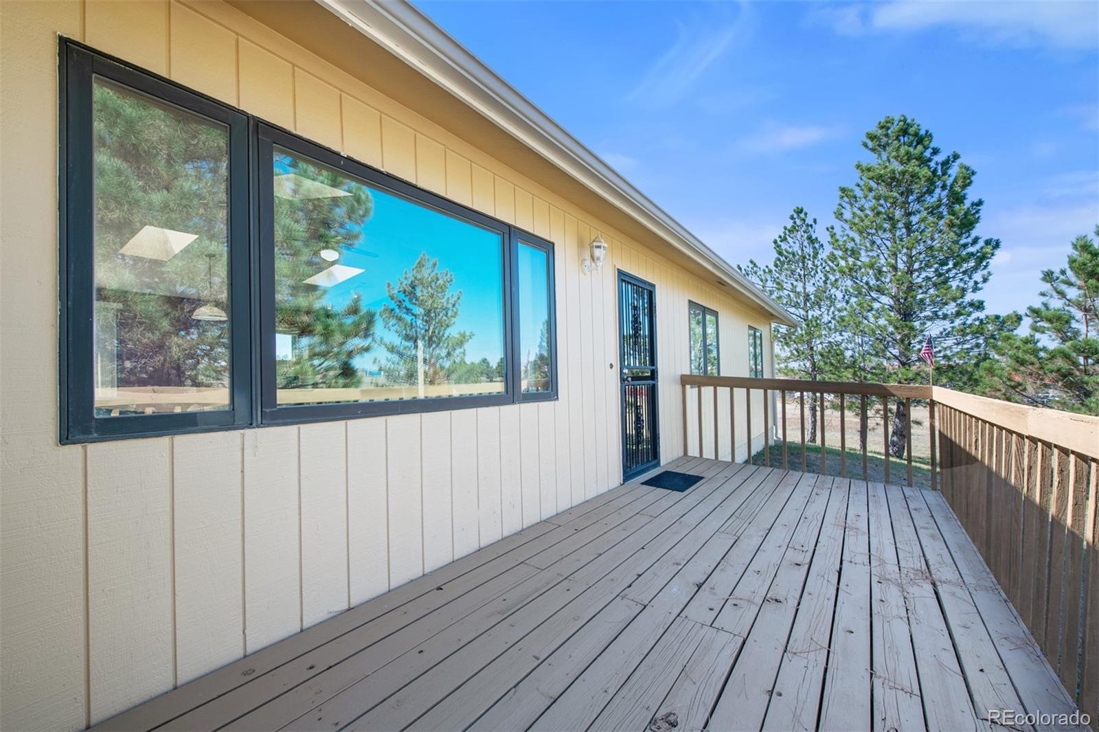 41141 Frontier Road Parker, CO 80138 - Photo 3 of 38 Gallery Image 3