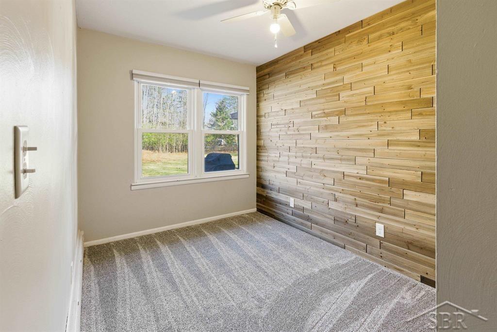 2311 East Ginter Road Midland, MI 48640 - Photo 15 of 40