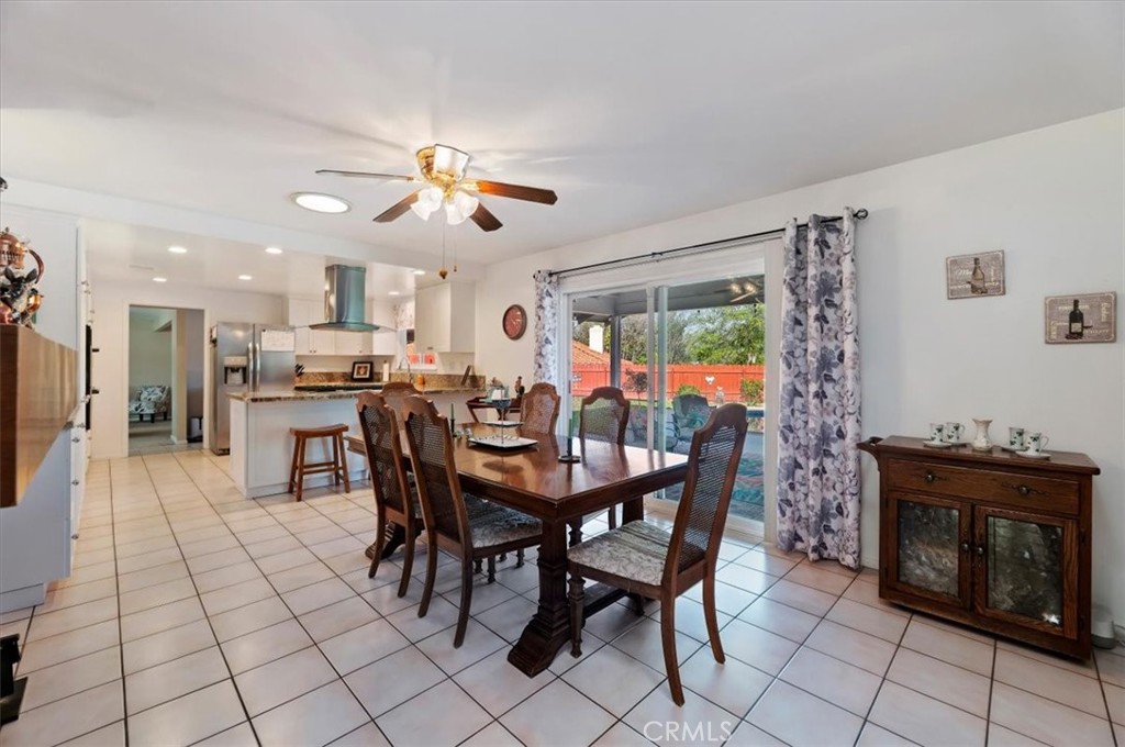 5296 Bronson Way Riverside, CA 92506 - Photo 14 of 46