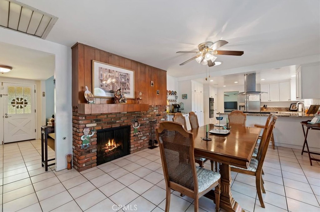 5296 Bronson Way Riverside, CA 92506 - Photo 15 of 46