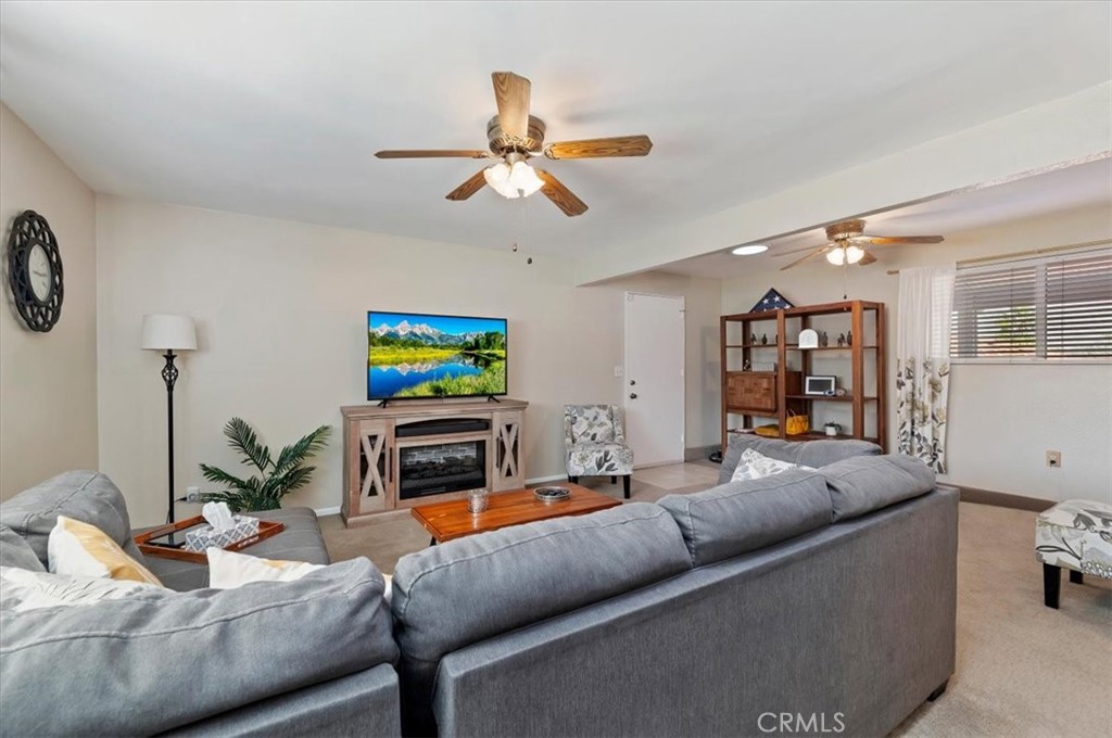 5296 Bronson Way Riverside, CA 92506 - Photo 22 of 46