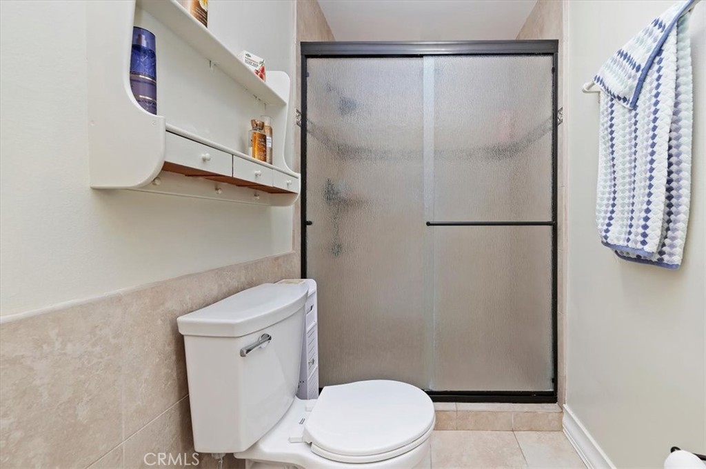 5296 Bronson Way Riverside, CA 92506 - Photo 36 of 46