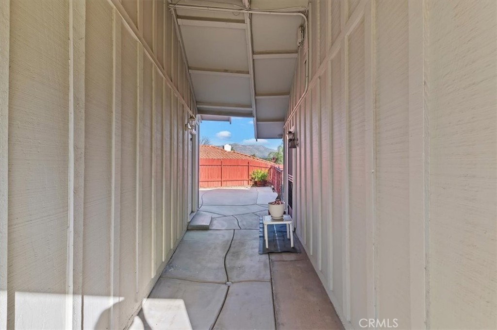 5296 Bronson Way Riverside, CA 92506 - Photo 40 of 46