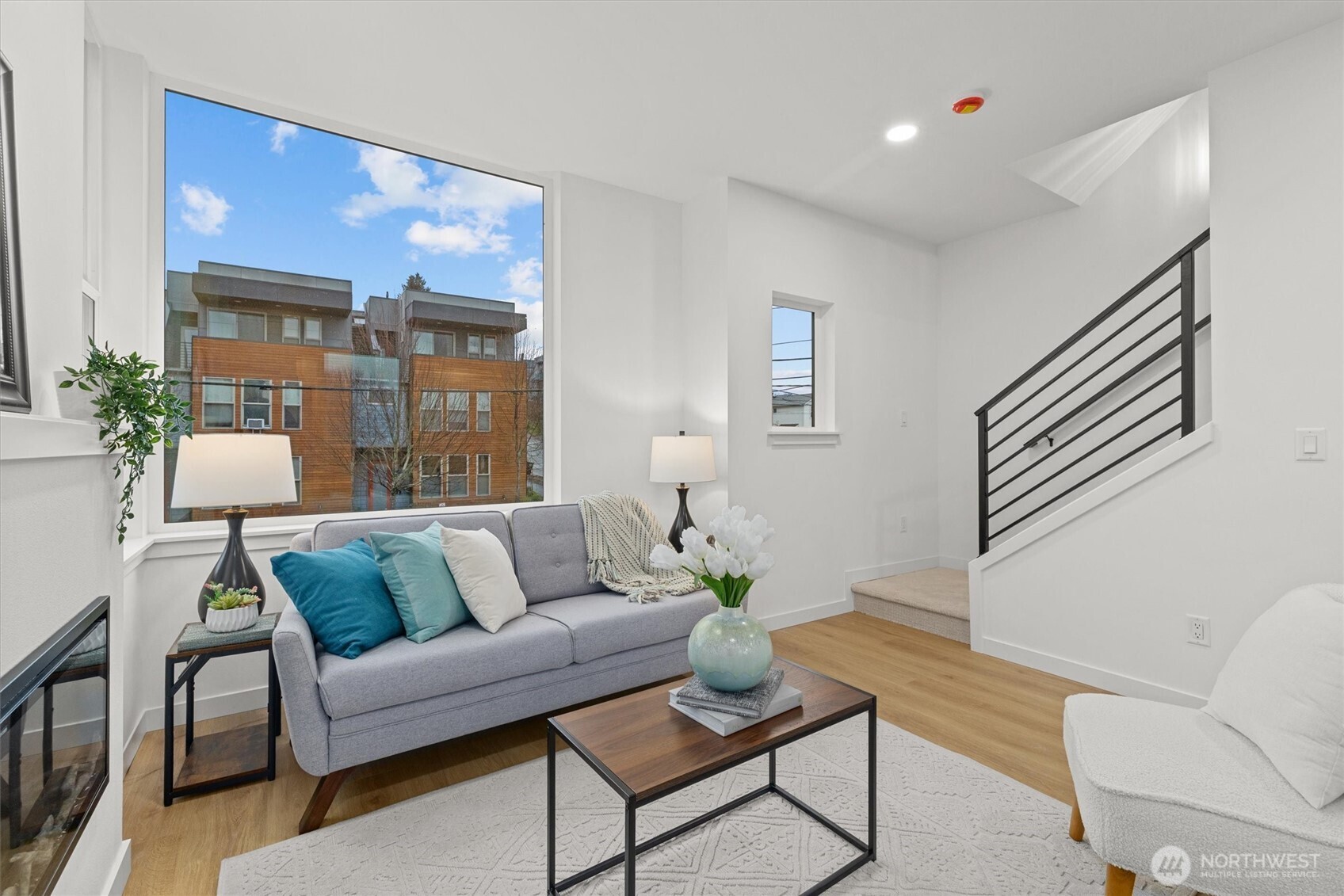 2313 South Judkins Street Seattle, WA 98144 - Photo 9 of 21