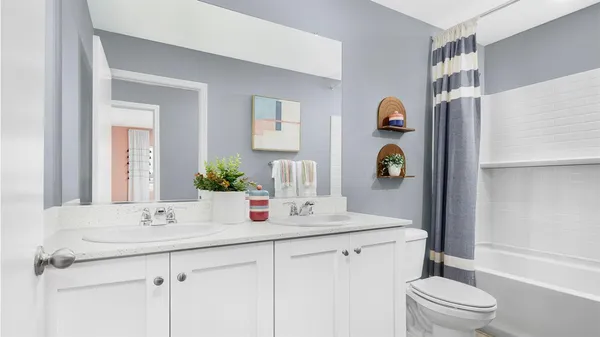 $677,690 | 2327 Labrusca Street, Manteca, CA 95337