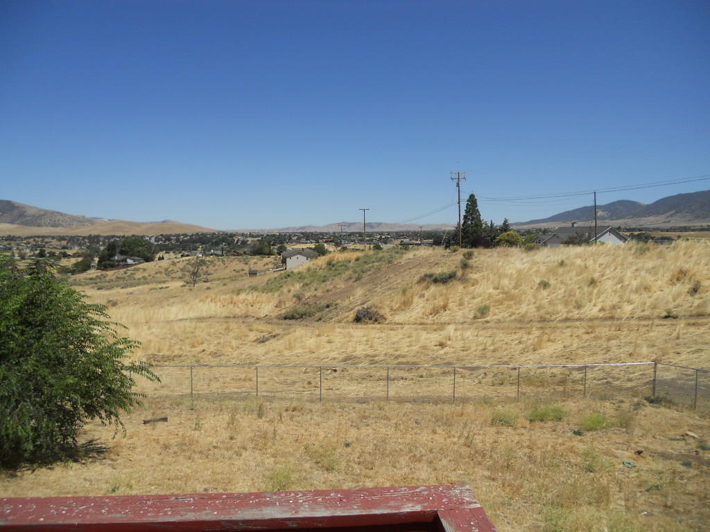 22712 Mariposa Road Tehachapi, CA 93561 - Photo 10 of 21 a view of ocean view