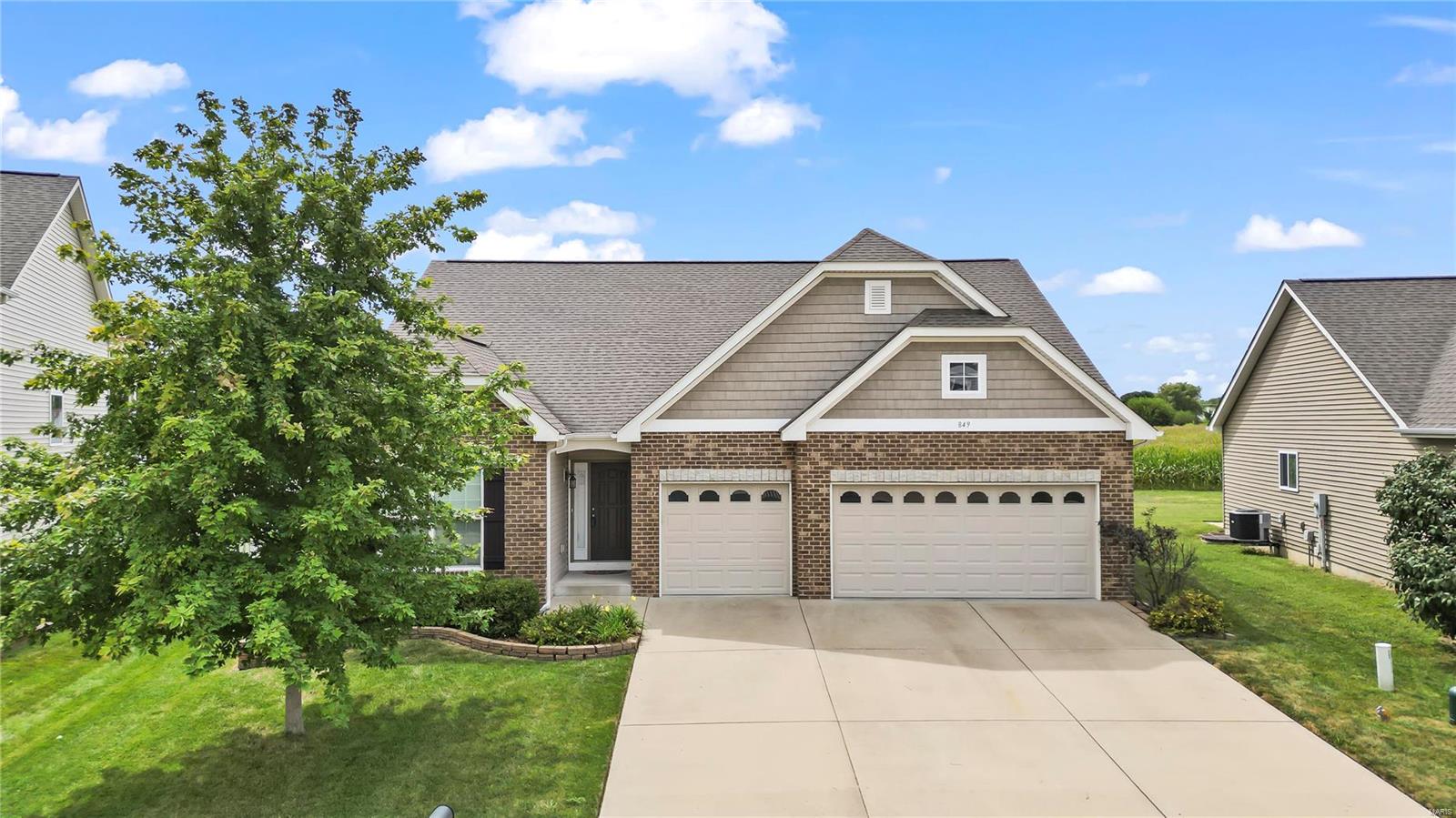 849 Bluff Ridge Lane Shiloh, IL 62221 - Photo 1 of 45 Gallery Image 1