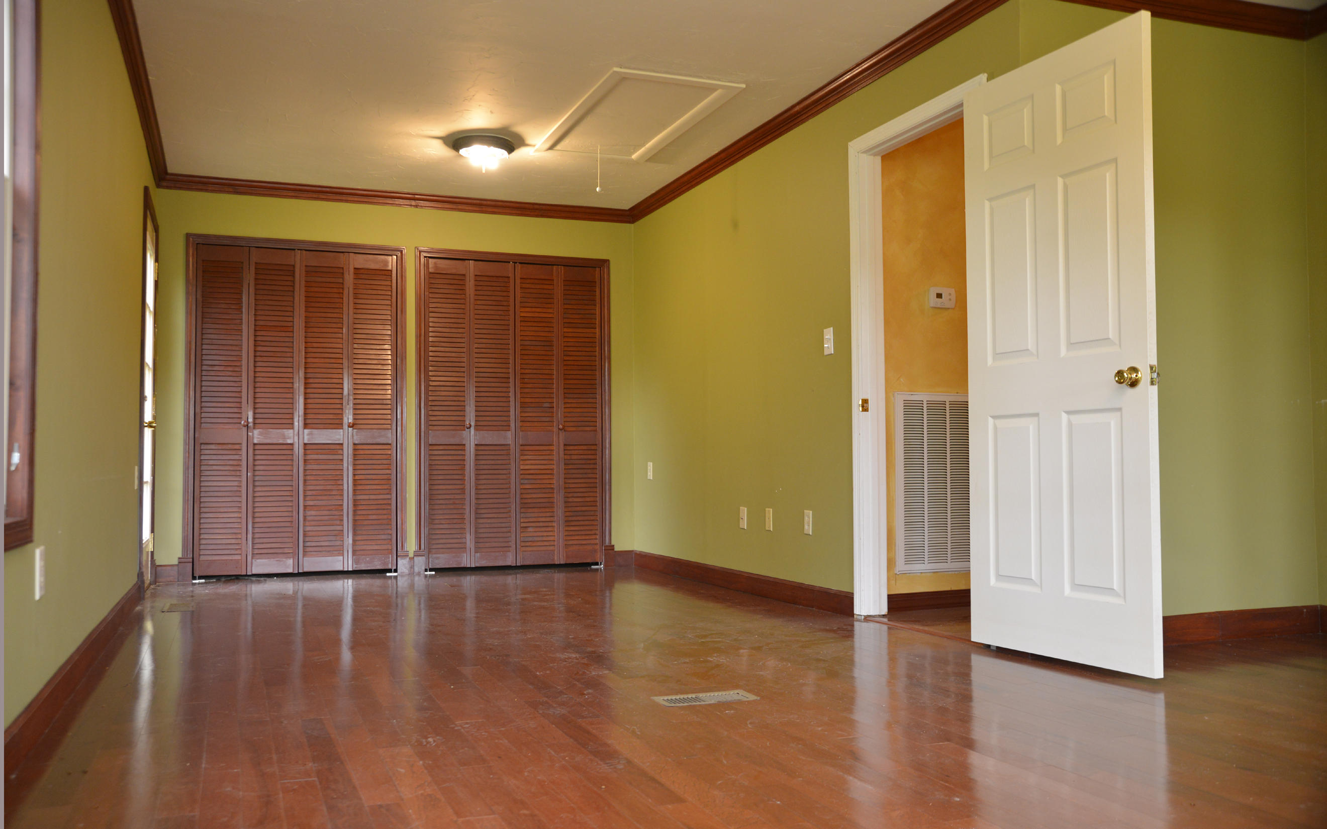 136 Herman Smith Road Pikeville, TN 37367 - Photo 11 of 27 Master Bedoom View 2