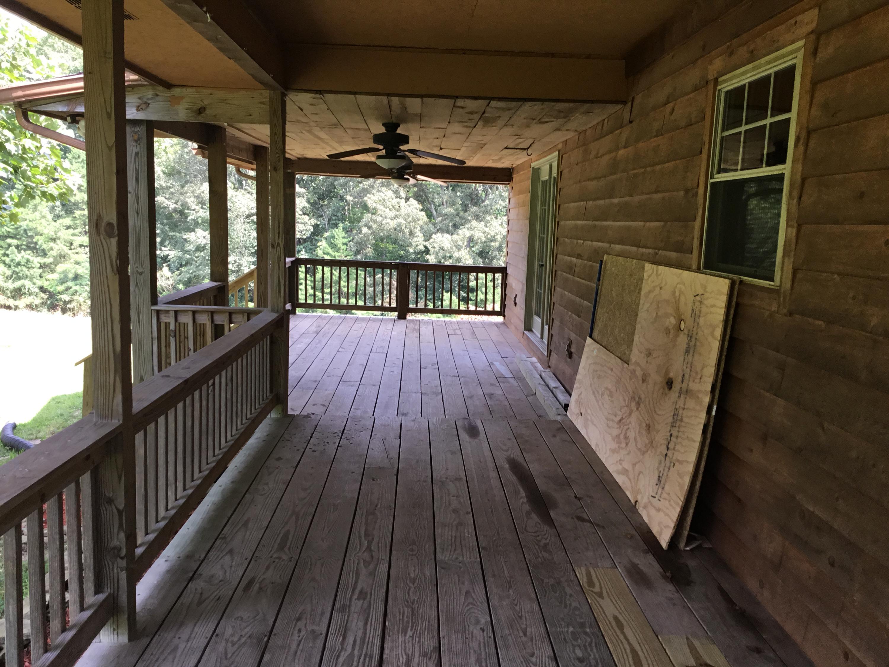 136 Herman Smith Road Pikeville, TN 37367 - Photo 9 of 27 Covered Deck