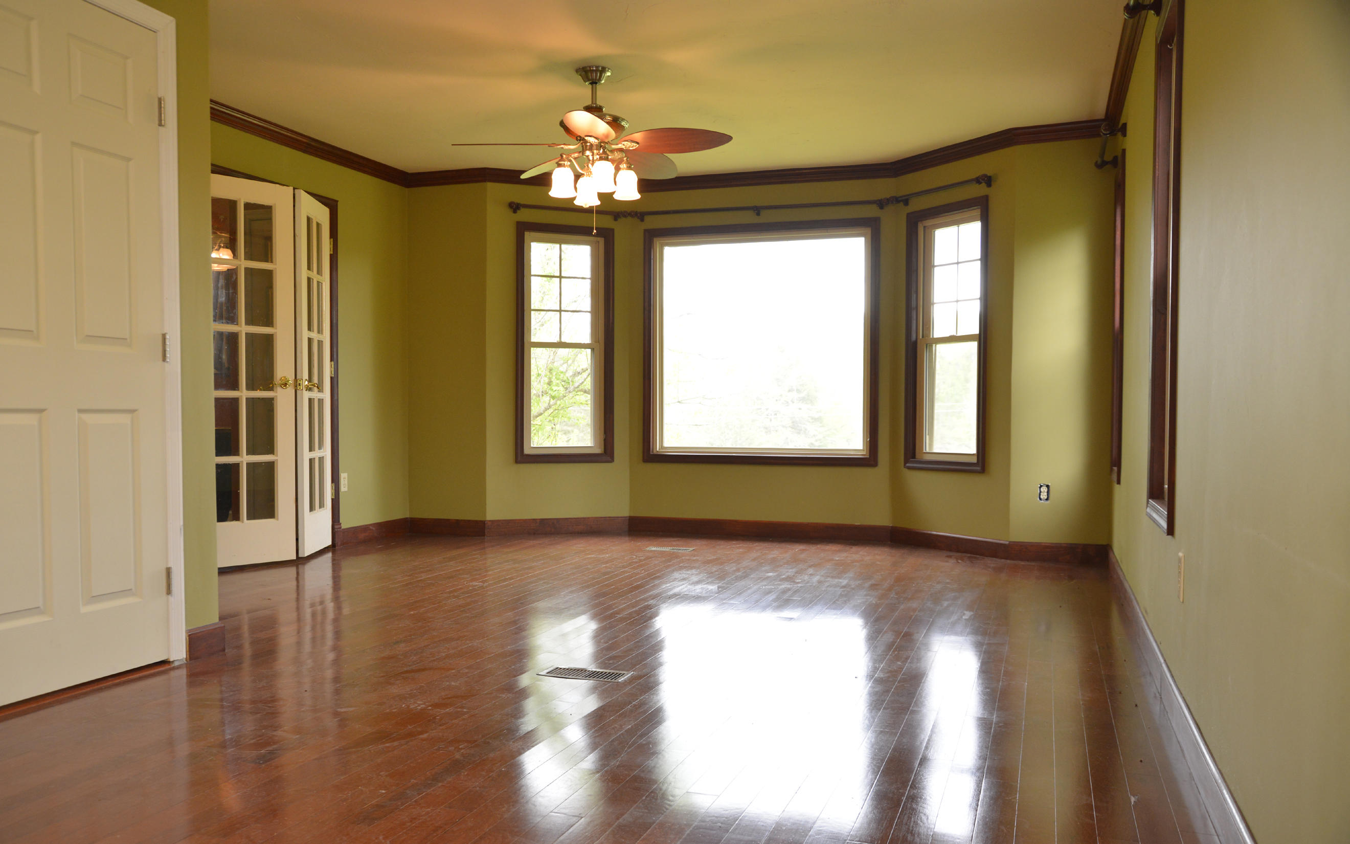 136 Herman Smith Road Pikeville, TN 37367 - Photo 10 of 27 Master Bedroom