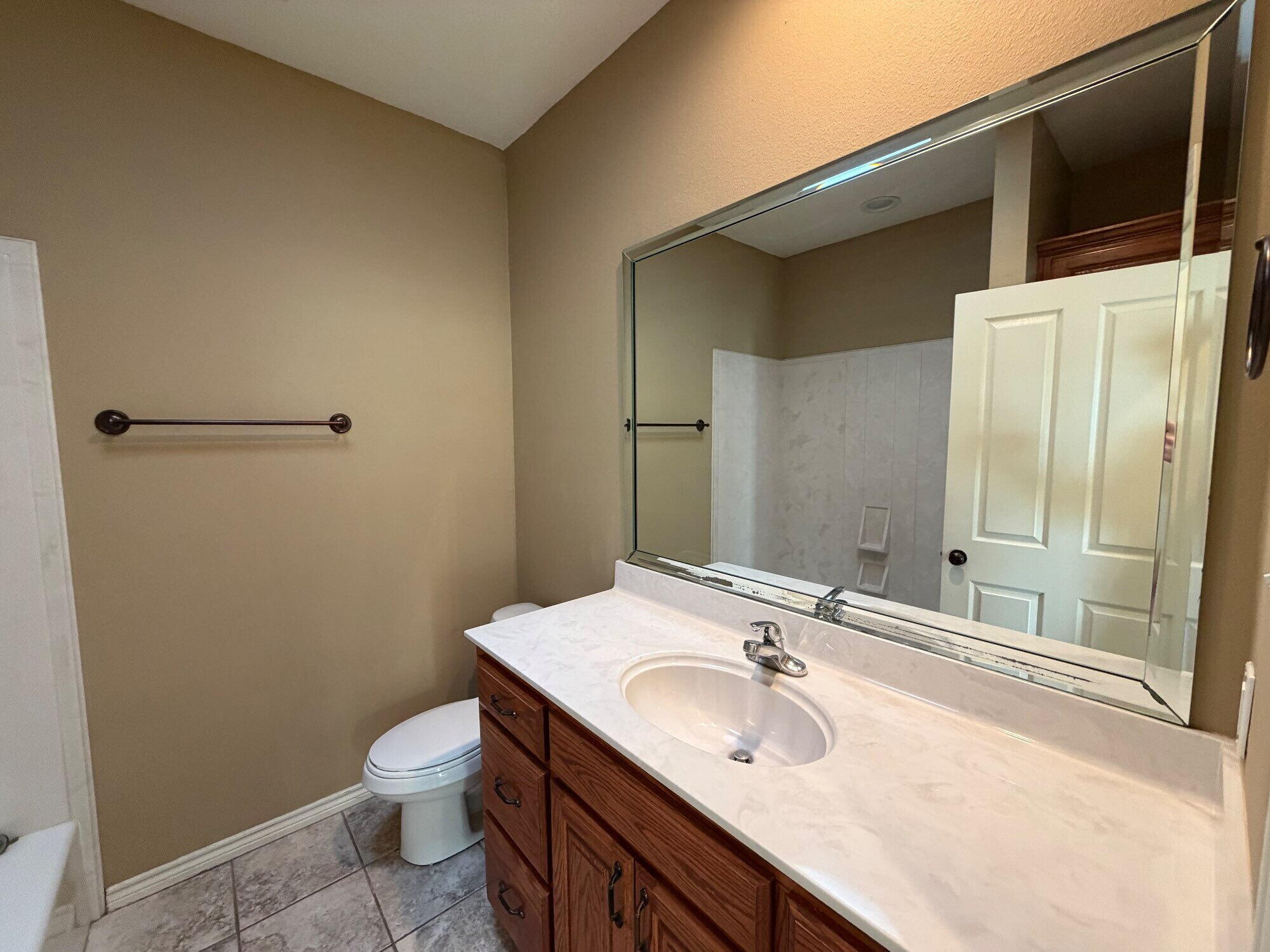 6128 79th Street, Unit B Lubbock, TX 79424 - Photo 12 of 14 IMG_6499