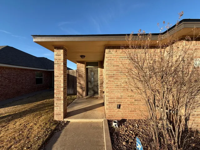 $1,450 | 6128 79th Street, Unit B, Lubbock, TX 79424