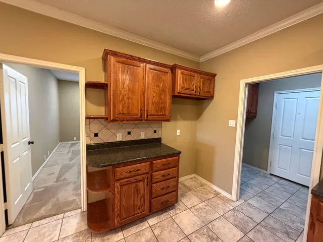 $1,450 | 6128 79th Street, Unit B, Lubbock, TX 79424