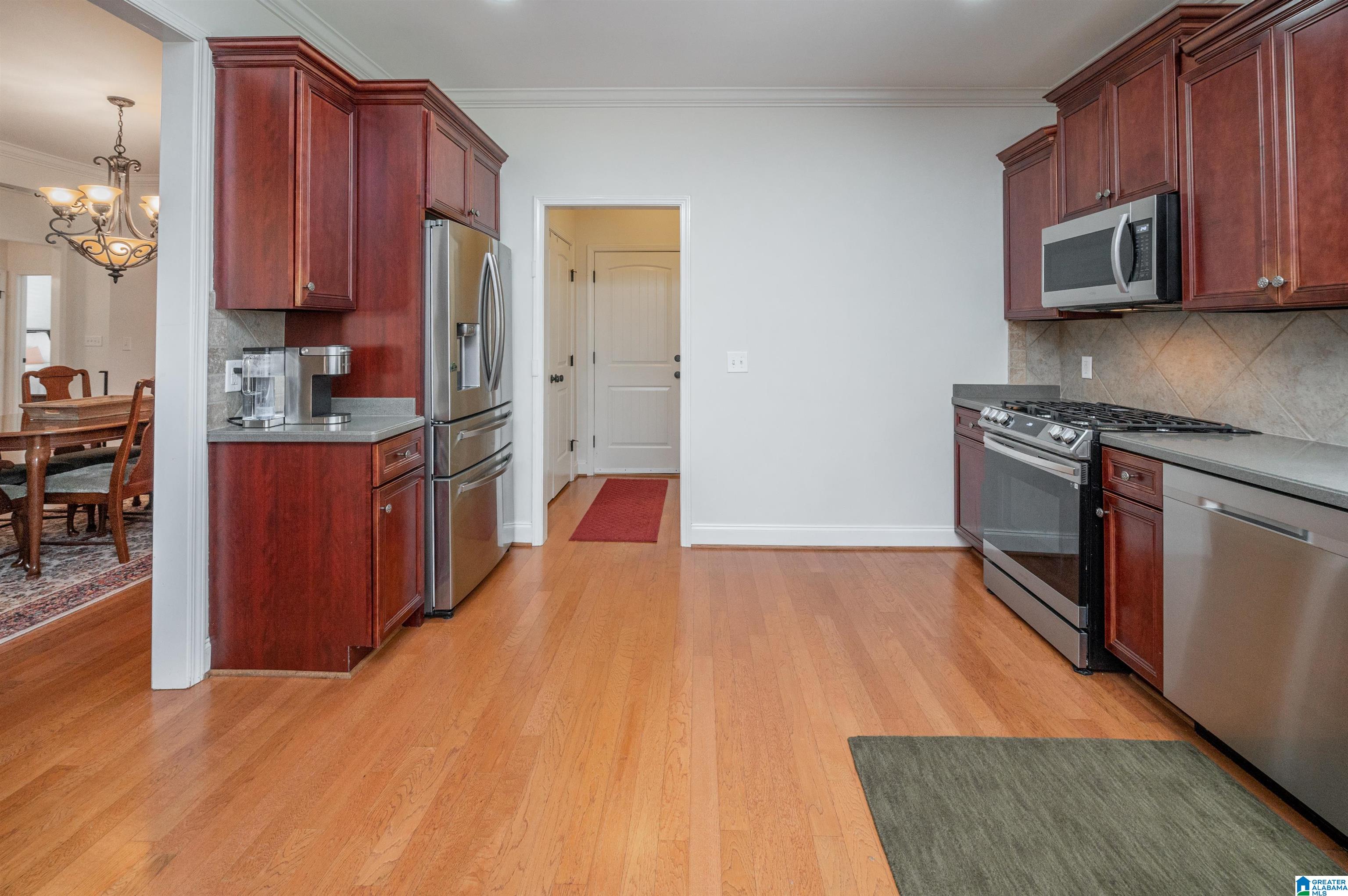 1469 Brocks Trace Birmingham, AL 35244 - Photo 9 of 48