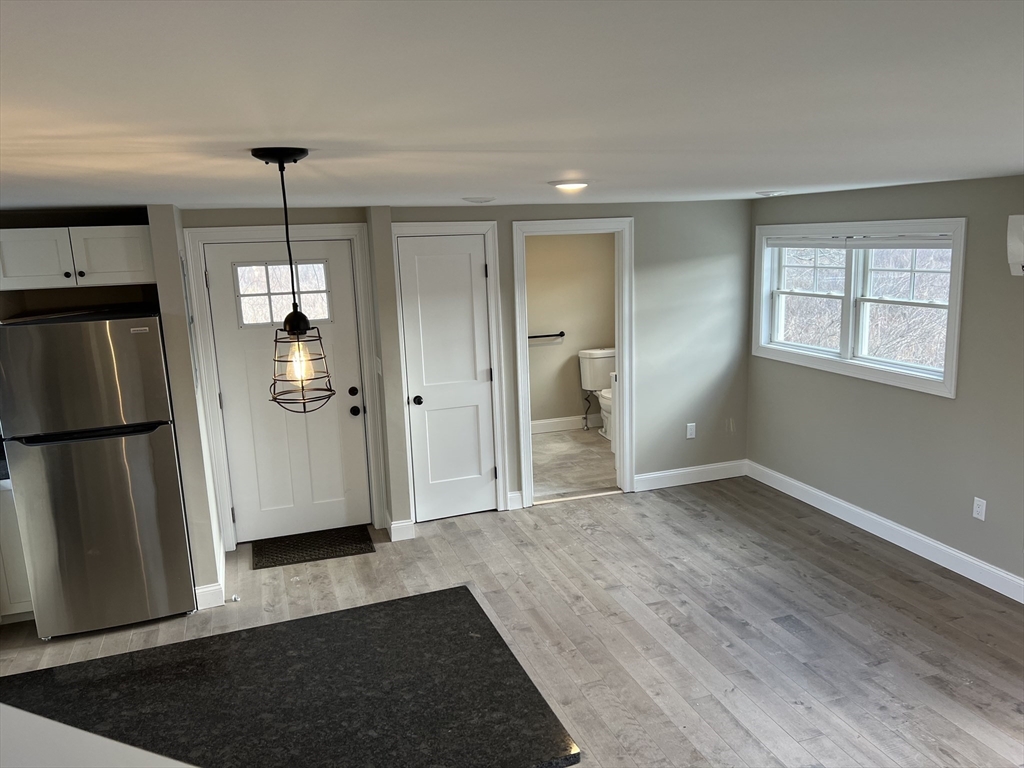 70 Burroughs Road North Reading, MA 01864 - Photo 6 of 29
