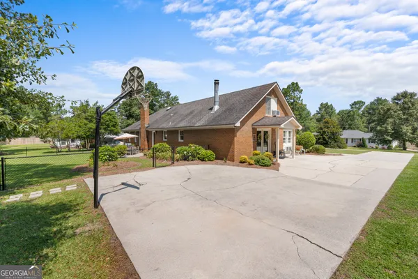 $369,900 | 116 Evergreen Drive, Statesboro, GA 30458