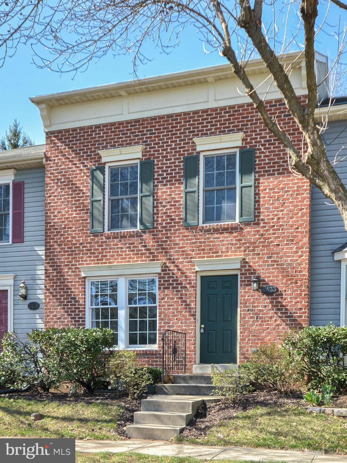 2433 Prentice Court Frederick, MD 21702 - Photo 2 of 30 Exterior (Front)