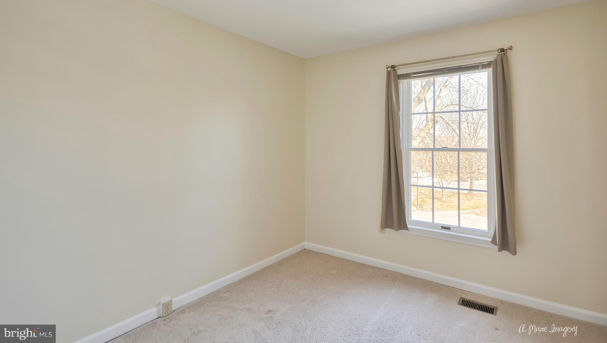 2433 Prentice Court Frederick, MD 21702 - Photo 21 of 30 Bedroom #2