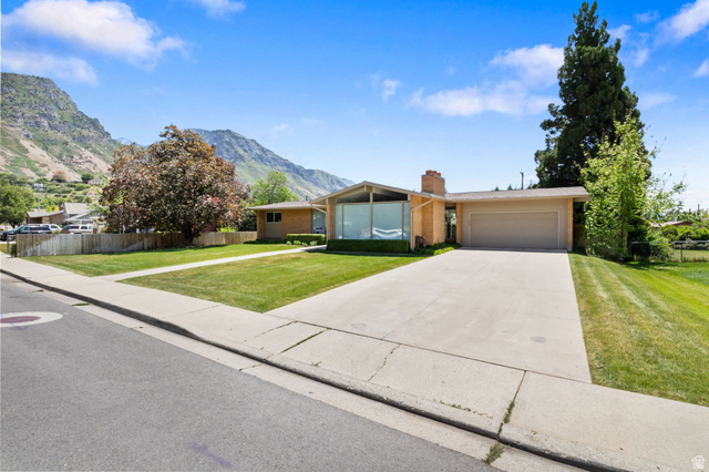 576 East 3950 North Provo, UT 84604 - Photo 5 of 47