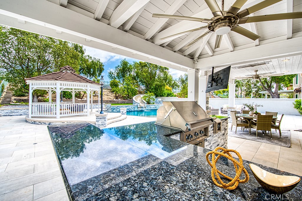 4 Field Point Rancho Santa Margarita, CA 92679 - Photo 26 of 44