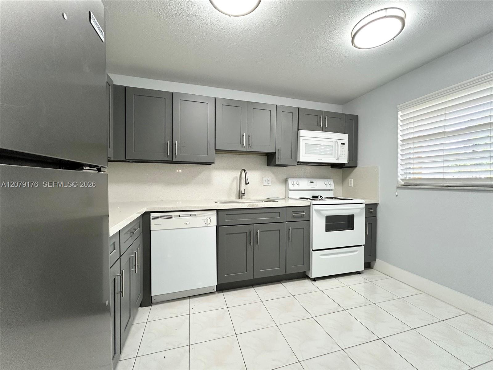 3253 Foxcroft Road, Unit G110 Miramar, FL 33025 - Photo 4 of 37 Gallery Image 4