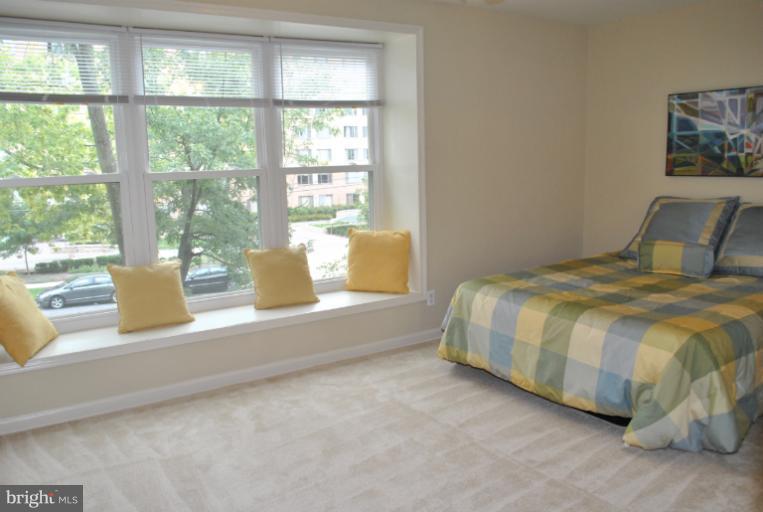 1917 Lyttonsville Road Silver Spring, MD 20910 - Photo 13 of 18 Bedroom (Master)