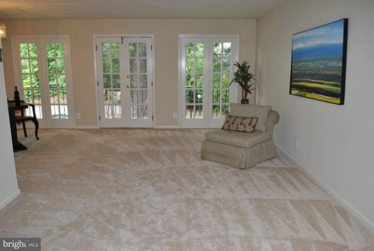 1917 Lyttonsville Road Silver Spring, MD 20910 - Photo 15 of 18 Living Room