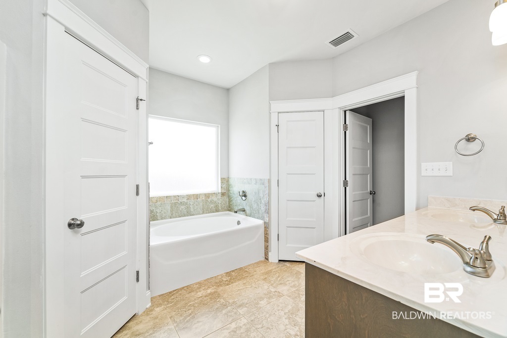 8681 Rosedown Lane Daphne, AL 36526 - Photo 17 of 24 Gallery Image 17