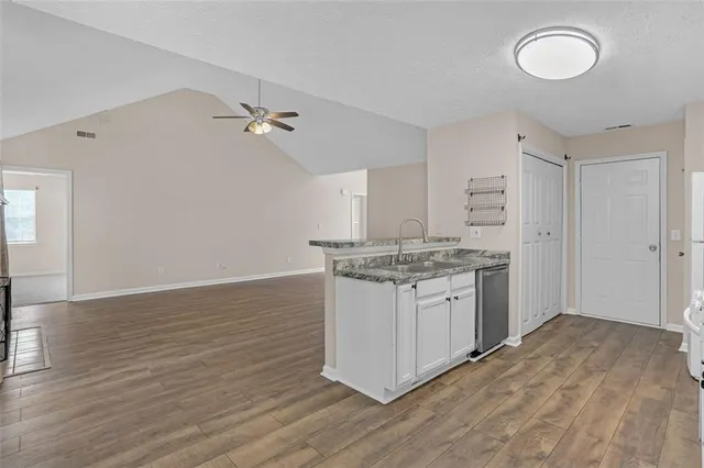 $1,895 | 1315 Sweetwater Court, McDonough, GA 30253