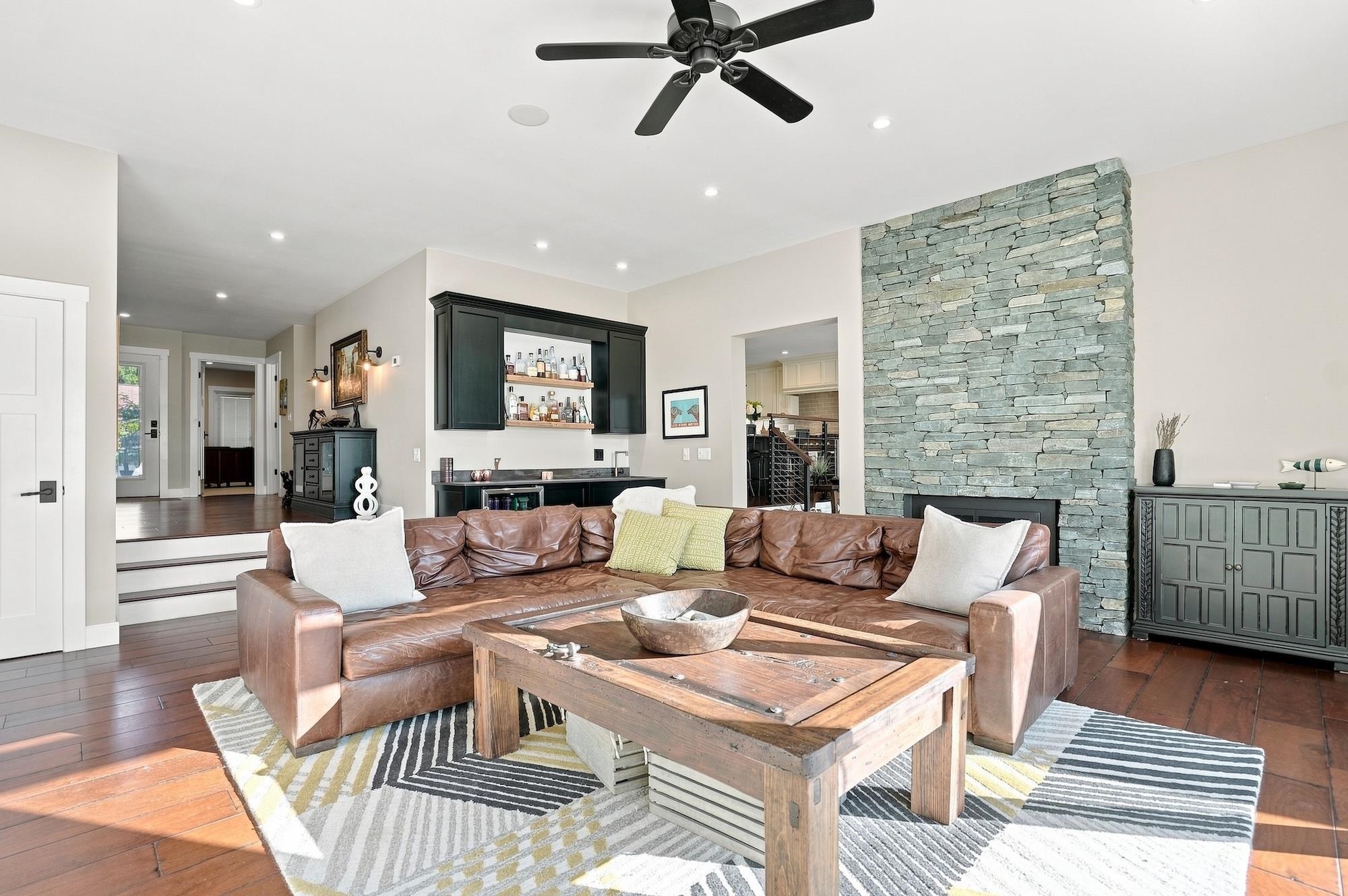 401 South Beach Road, Unit 401/402 South Burlington, VT 05403 - Photo 17 of 52 Gallery Image 17