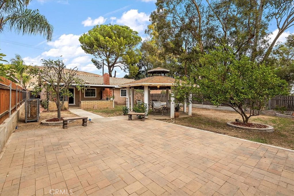 2914 West Wilson Street Banning, CA 92220 - Photo 28 of 31 a view of a house with backyard and sitting area