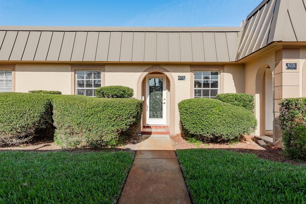 4229 Stratford Drive, Unit 4229 New Port Richey, FL 34652 - Photo 1 of 1