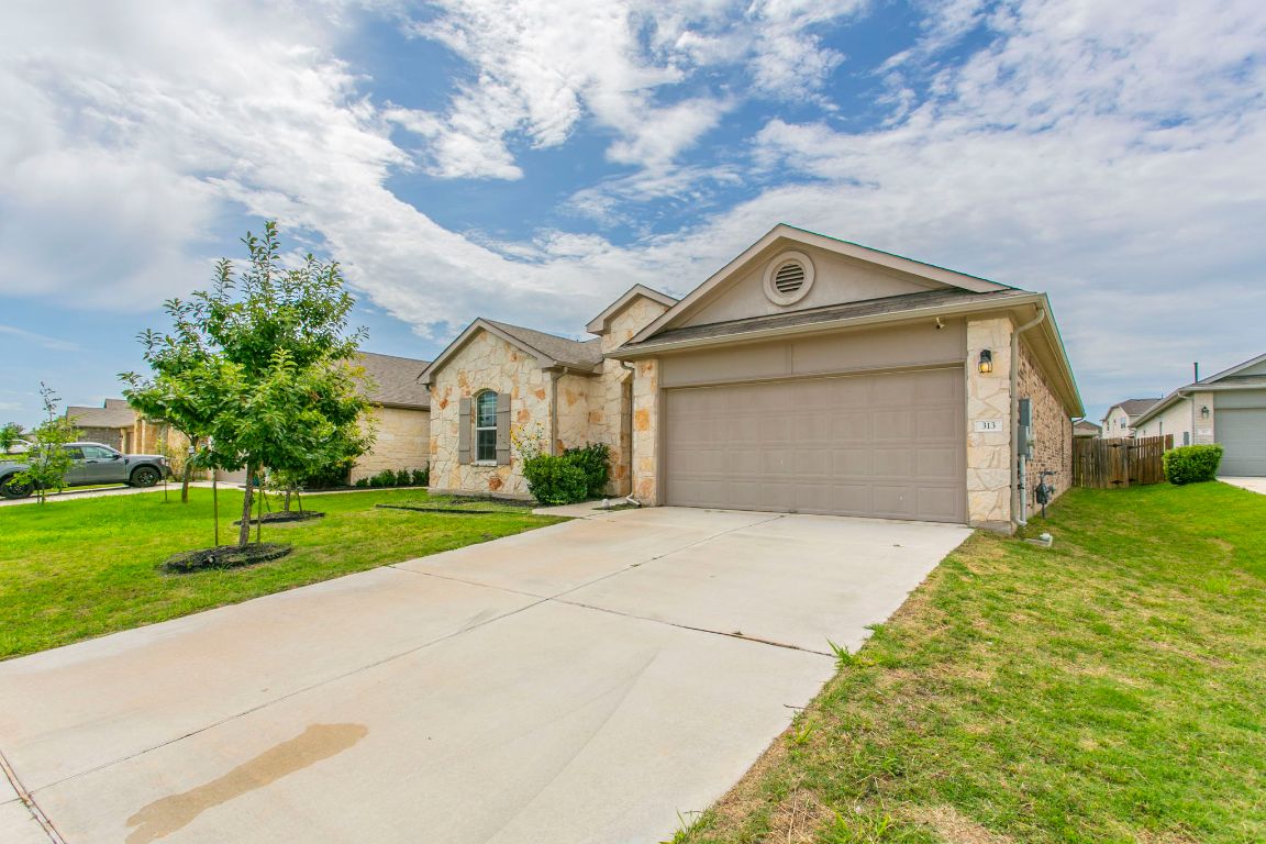 313 Bremen Street Georgetown, TX 78626 - Photo 24 of 29