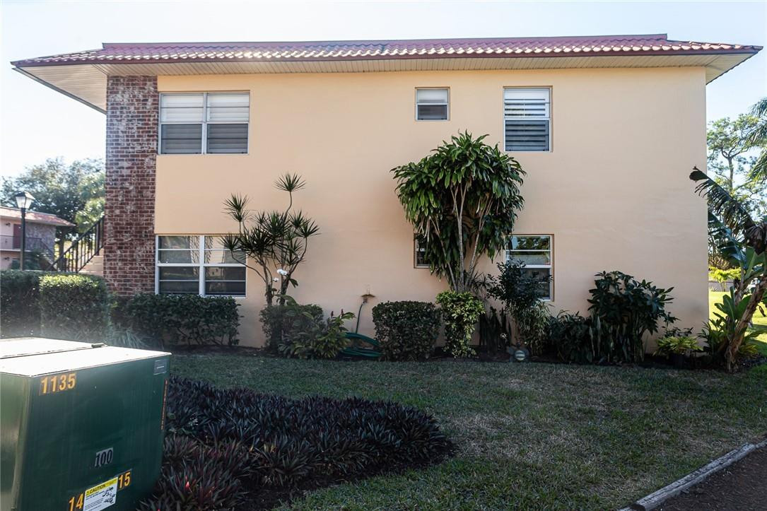 1983 Southwest Palm City Road, Unit J Stuart, FL 34994 - Photo 33 of 54 Photo 33