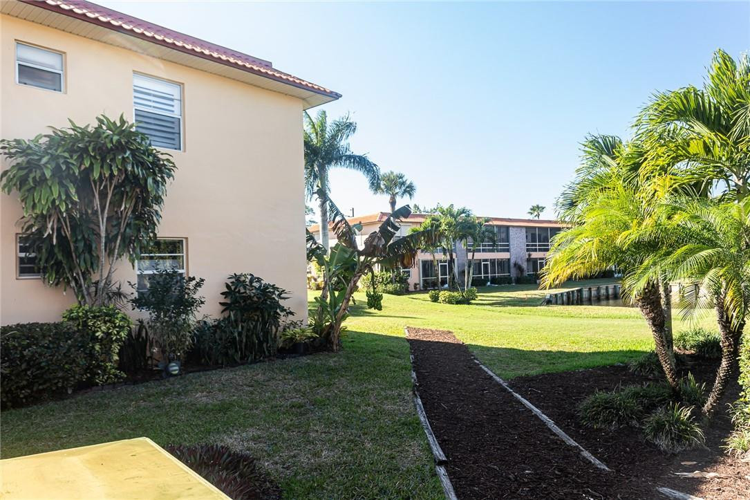 1983 Southwest Palm City Road, Unit J Stuart, FL 34994 - Photo 34 of 54 Photo 34