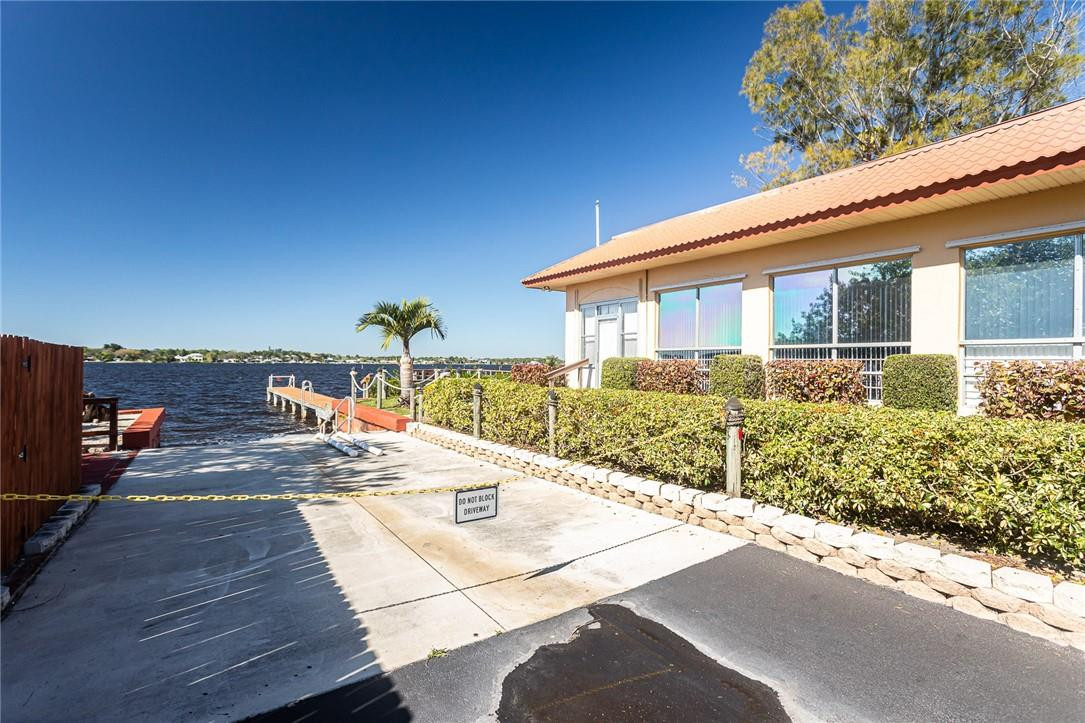 1983 Southwest Palm City Road, Unit J Stuart, FL 34994 - Photo 46 of 54 Photo 46