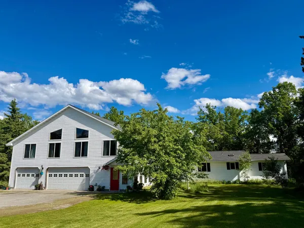 $525,000 | 838 Noble Drive, Baudette, MN 56623