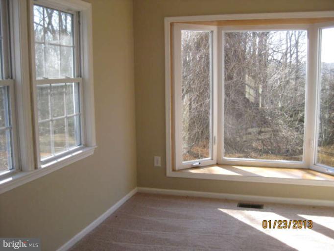 14501 Western Road Cockeysville, MD 21030 - Photo 2 of 16 Dining Room