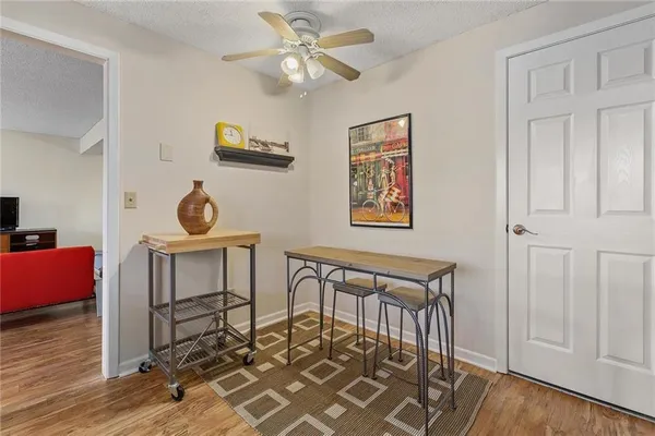 $175,000 | 12722 West 110th Terrace, Overland Park, KS 66210