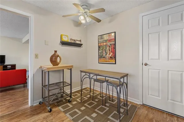 $175,000 | 12722 West 110th Terrace, Overland Park, KS 66210