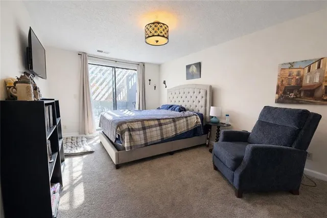 $175,000 | 12722 West 110th Terrace, Overland Park, KS 66210