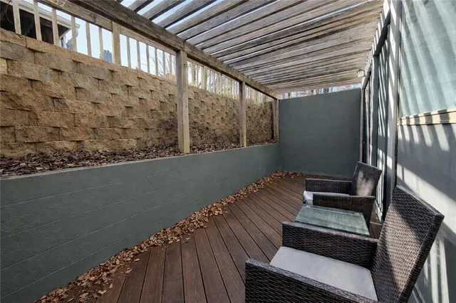 $175,000 | 12722 West 110th Terrace, Overland Park, KS 66210