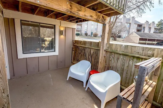 $175,000 | 12722 West 110th Terrace, Overland Park, KS 66210