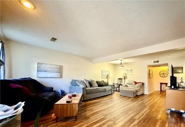 $175,000 | 12722 West 110th Terrace, Overland Park, KS 66210