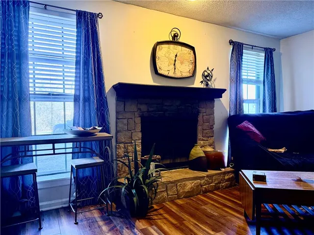 $175,000 | 12722 West 110th Terrace, Overland Park, KS 66210