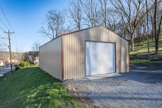 $375,000 | 204 Church Street, Petersburg, TN 37144